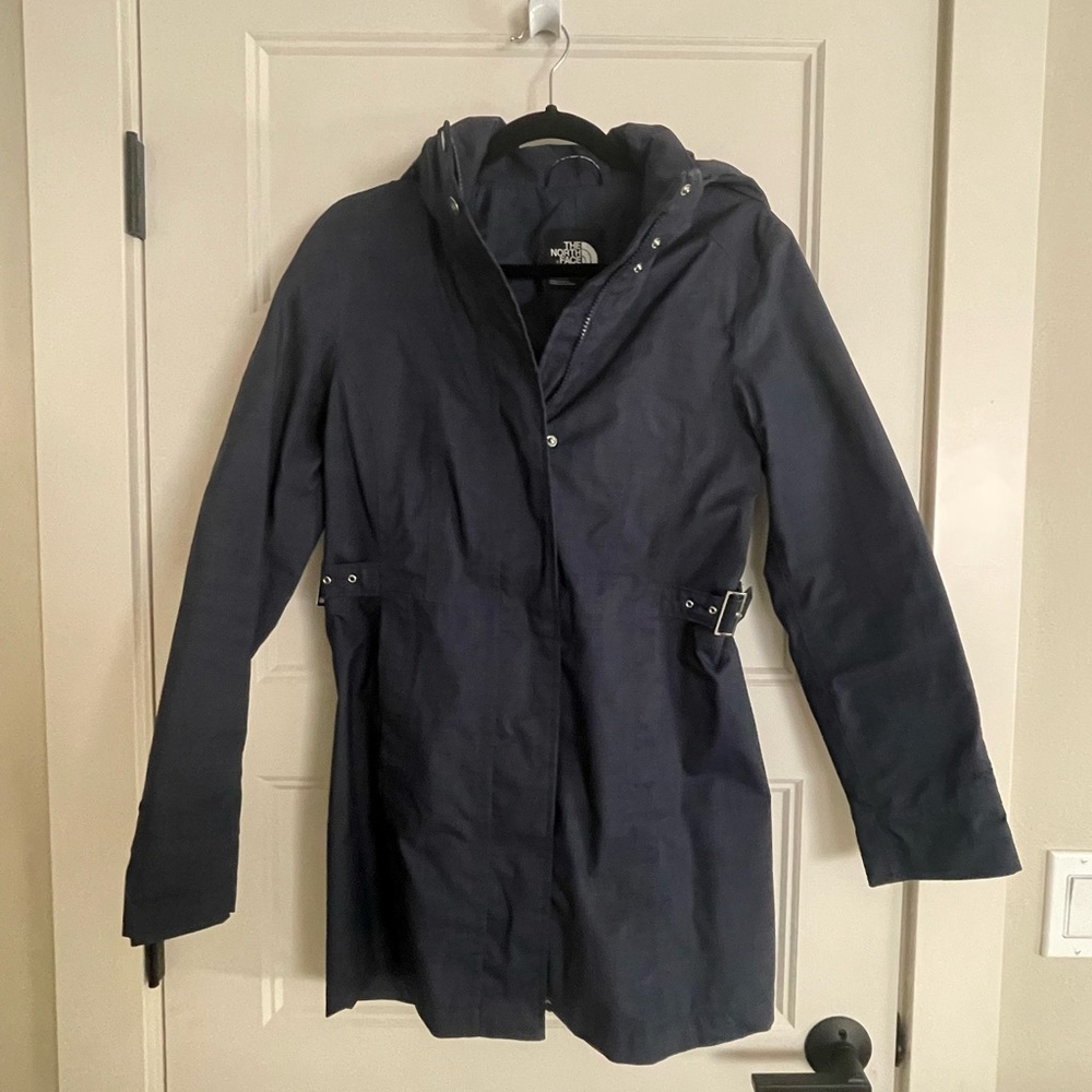 Women’s North Face rain jacket